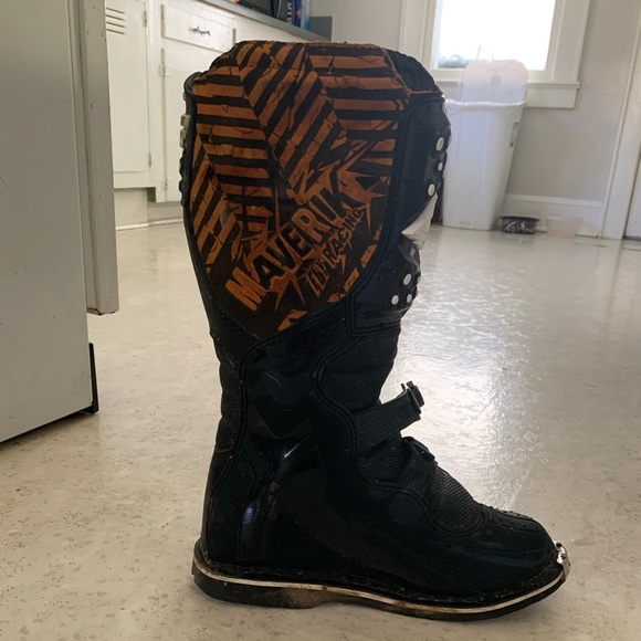 Maverick Fly Racing boots. Size 10 - Picture 1 of 2